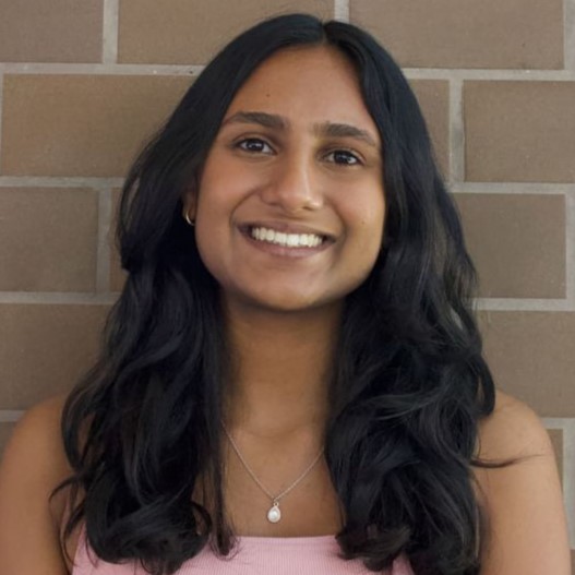Headshot of Anushka Kabra